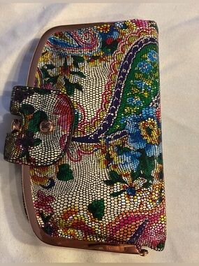 HOBO INTERNATIONAL Mosaic Bifold Leather Wallet Clutch